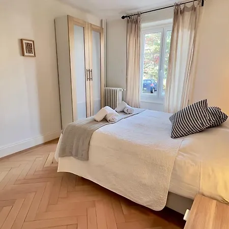 111 Stylish In The City Center Quiet Area Apartment Lausanne