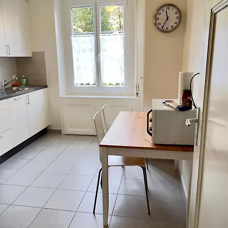 Apartment 111 Stylish In The City Center Quiet Area *